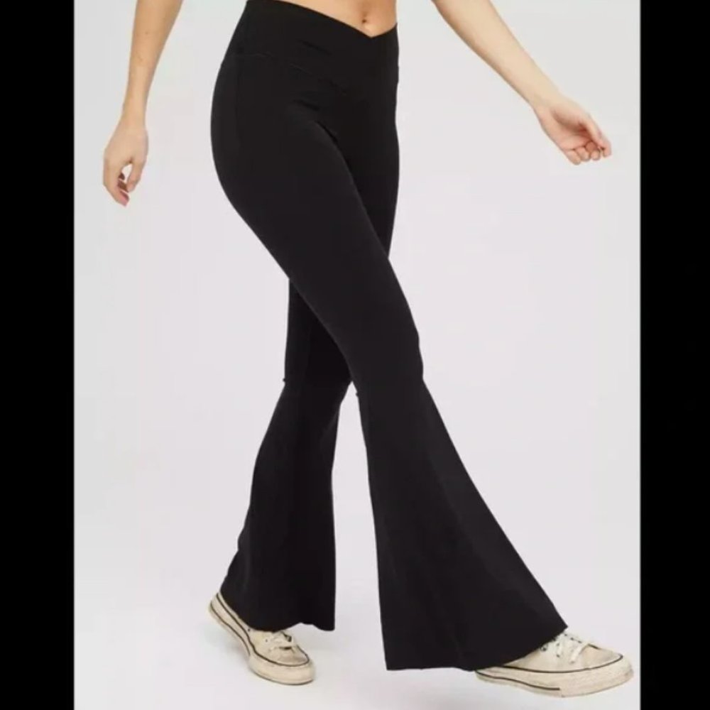OFFLINE Aerie Real Me High Waisted Crossover Flare Legging